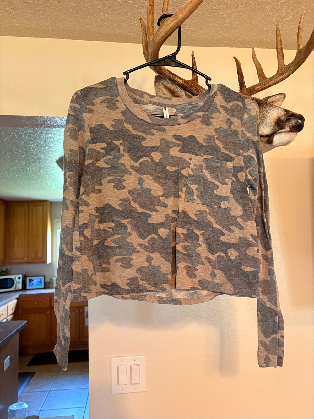 Cropped Grey and Taupe Camo Long-Sleeve Top